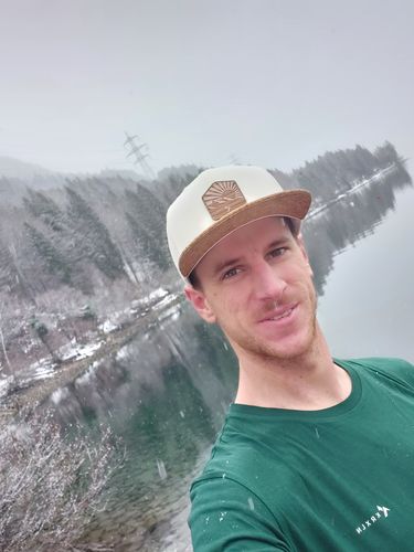 Customer photo review of Nature Snapback black'n'white