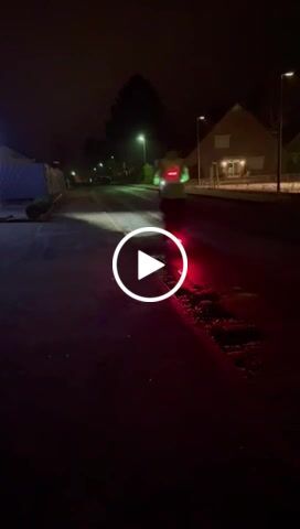 Customer video review of Sportweste für Erwachsene