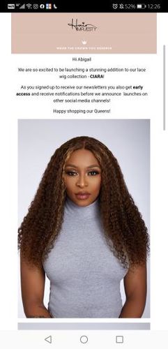 Customer photo review of YOLANDA - Peruvian Middle Part Lace Wig