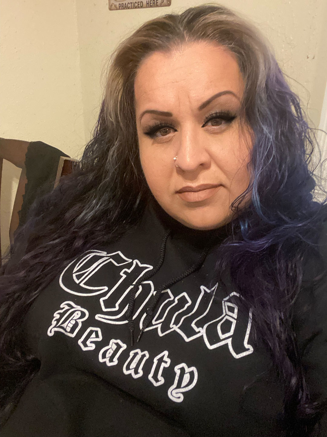 Customer photo review of Chula Beauty - Unisex Hoodie