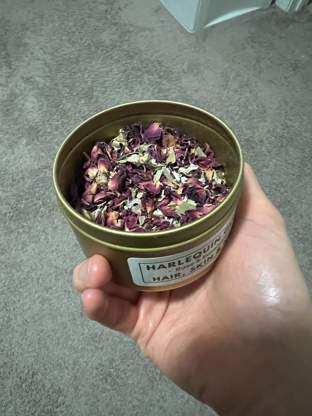 Customer photo review of Harlequin Glow - Tea for Hair, Skin & Nails