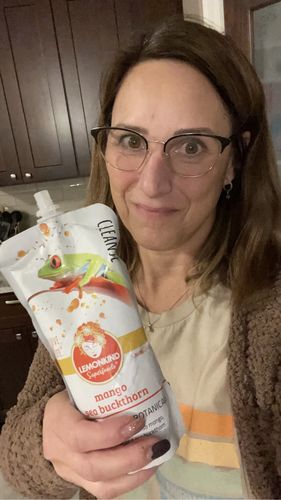 Customer photo review of 1 Day RESET CORE Juice Cleanse – Purify & Debloat (8 Juices)