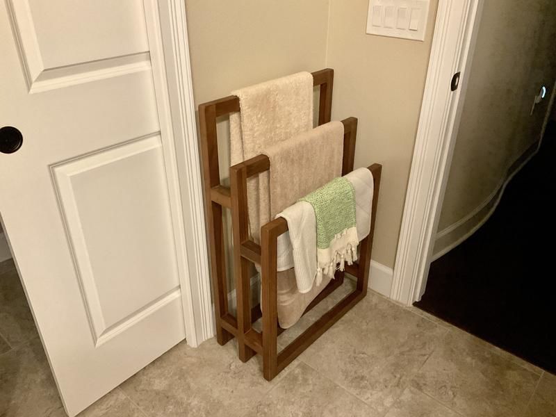 Customer photo review of Exclusive Tiered Teak Towel Rack