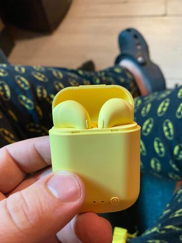 Customer photo review of Wireless Earphones
