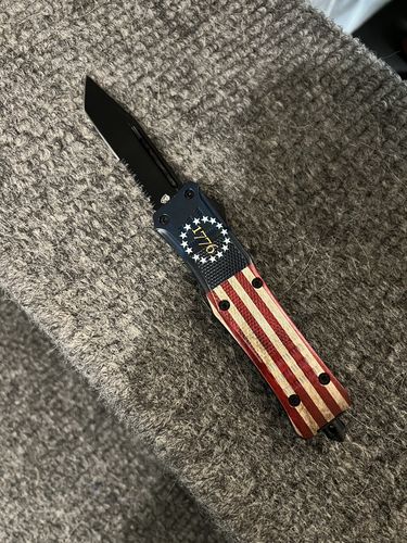 Customer photo review of 1776