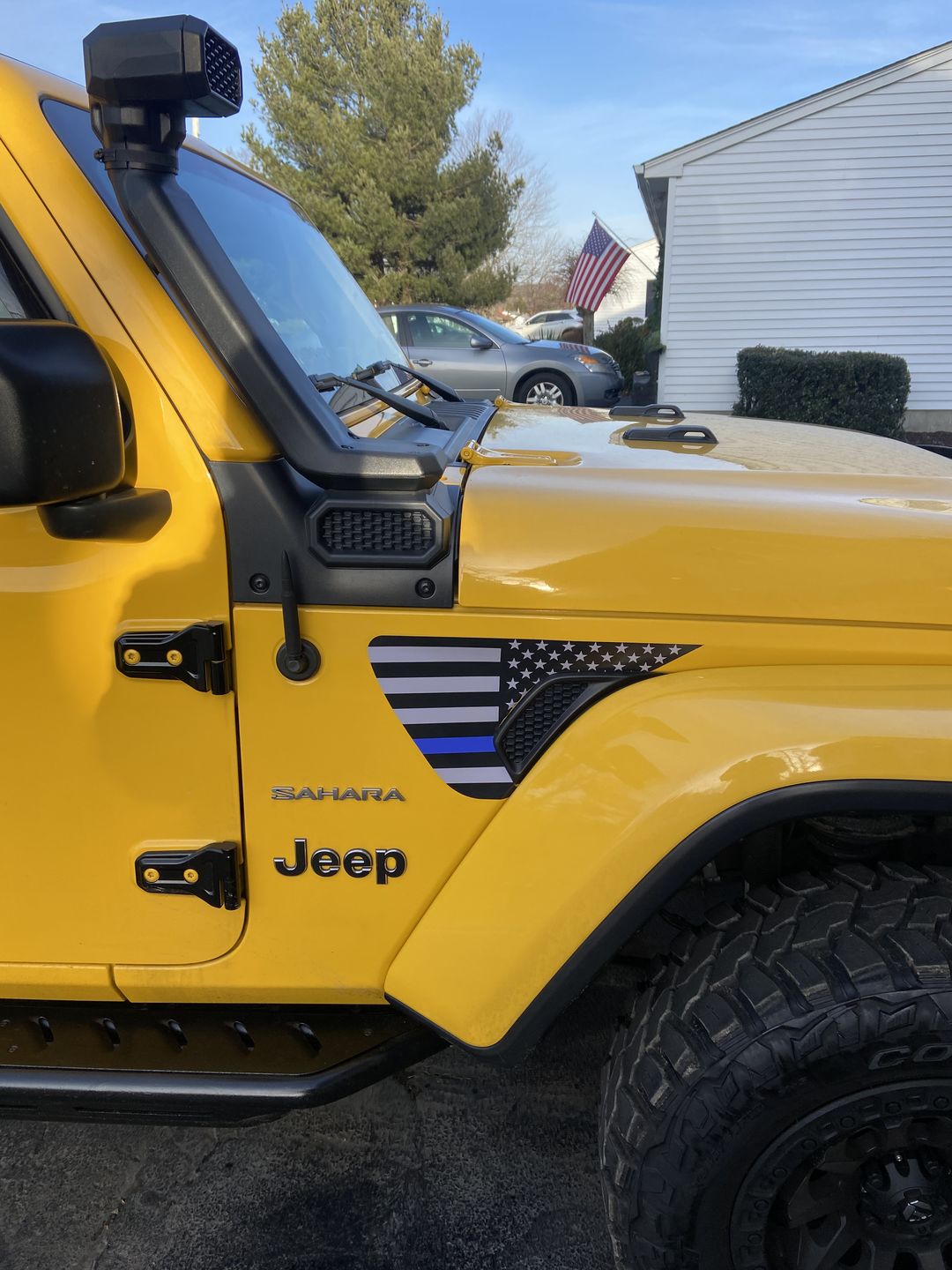 Customer photo review of FLAG - Fender Vent Premium Wrap Decal for Wrangler and Gladiator