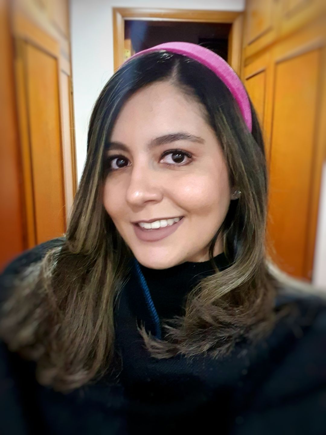Customer photo review of Balaca - Little Jenny Fucsia velvet