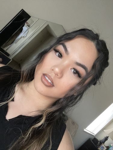 Customer photo review of Wannabe Kristin - hazel