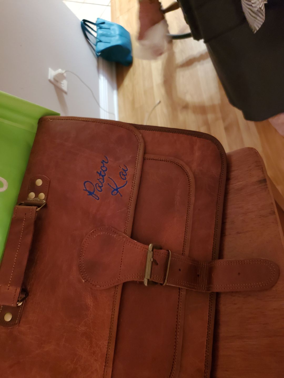 Customer photo review of Vintage Leather Briefcase Bag