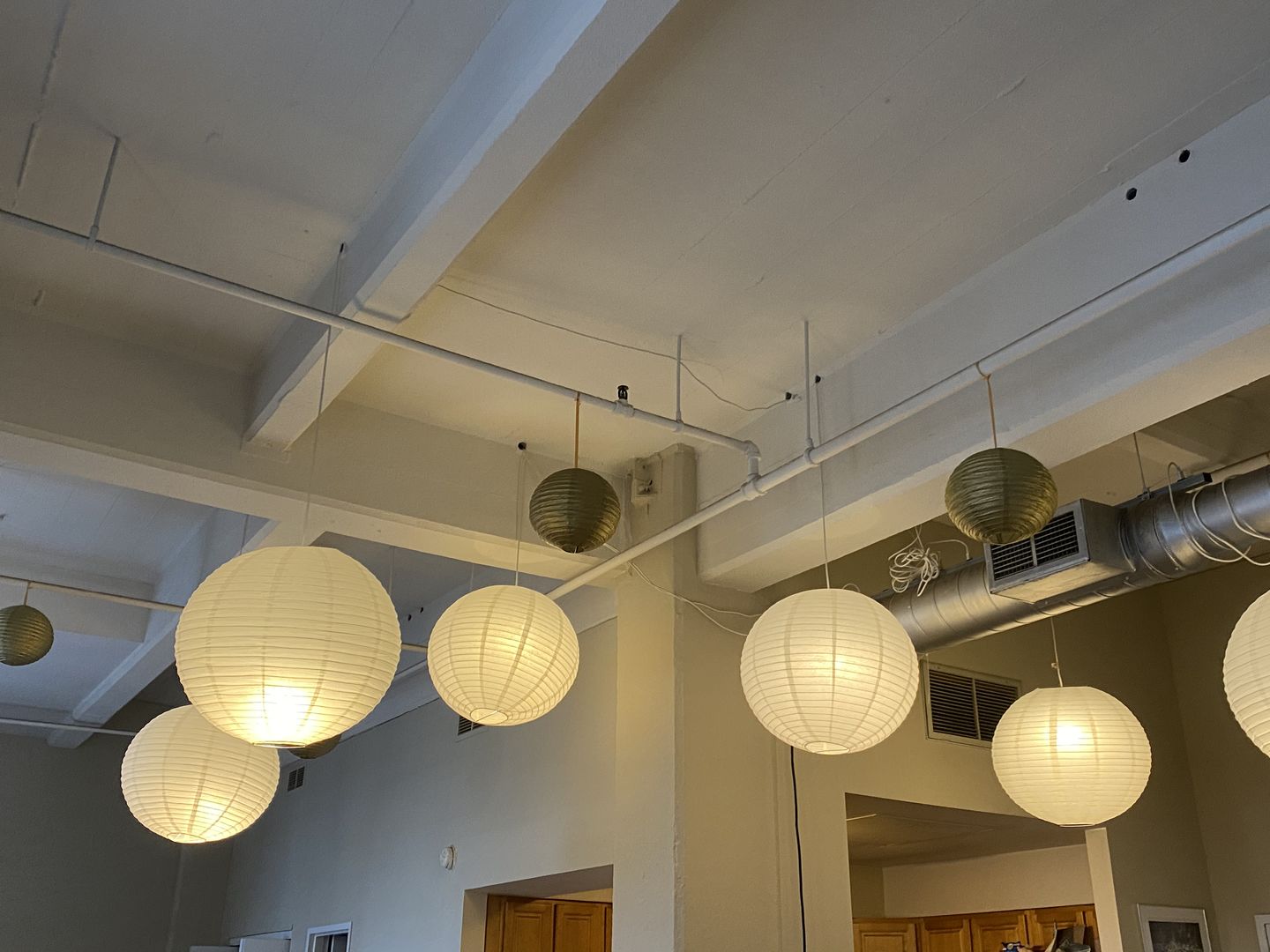 Customer photo review of BULK PACK (6) 24" Beige / Ivory Round Paper Lanterns, Even Ribbing, Hanging Decoration