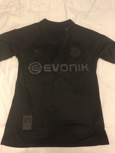 Customer photo review of Borussia Dortmund 110 Anniversary