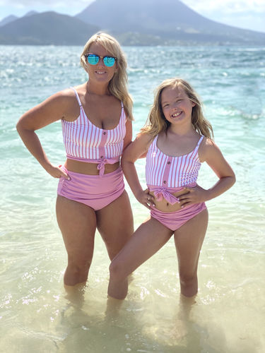 Customer photo review of The Mini Barefoot Bottom | Pink