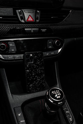 Customer photo review of CD Forged Carbon Handyhülle iPhone