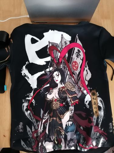 Customer photo review of 呂 Samurai Geisha Pullover Hoodie