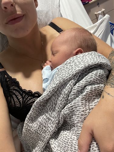 Customer photo review of WARRIOR PLUNGE BLACK CONTOUR NURSING BRA - FLEXI UNDERWIRE