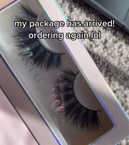 Customer photo review of Free mystery Lash