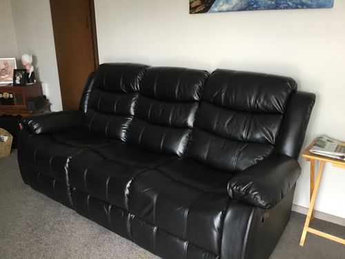 Customer photo review of Franklin Recliner 1/2/3 Seat