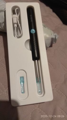 Customer photo review of Vespani Ear Wax Remover