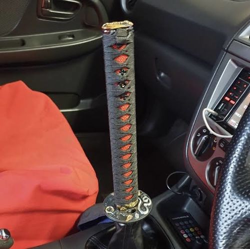 Customer photo review of Universal 26cm Katana Samurai Sword Gear Shift Knob