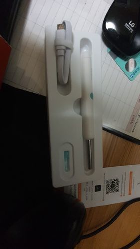 Customer photo review of Vespani Ear Wax Remover