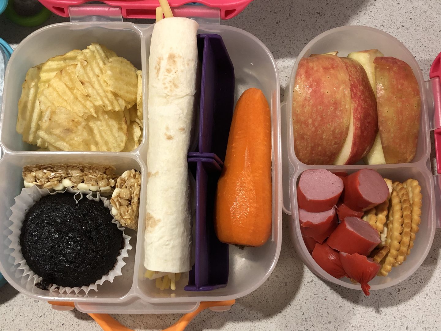 Customer photo review of b.box Mini Lunchbox - Strawberry Shake - NEW - IN-STOCK