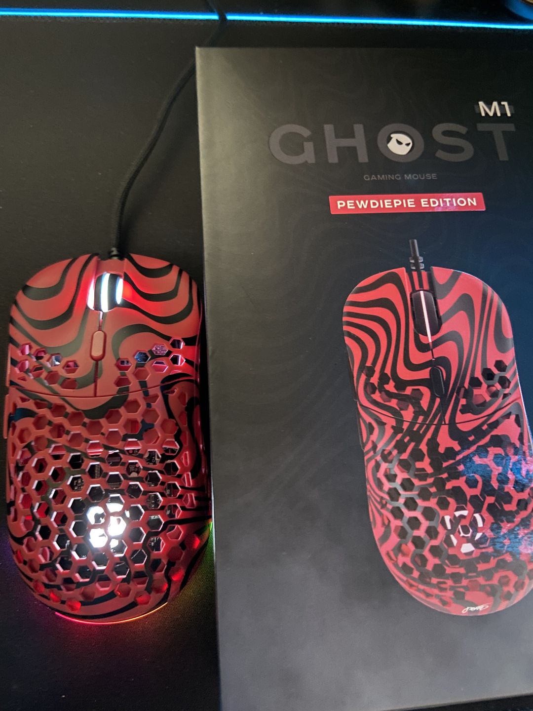 Customer photo review of Ghost M1 - PEWDIEPIE Gaming Mouse