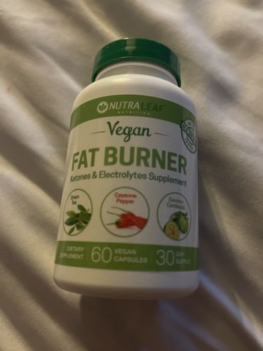 Customer photo review of NutraLeaf® Vegan Fat Burner