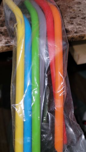 Customer photo review of 10" Silicone Straw Set (8 Colors)