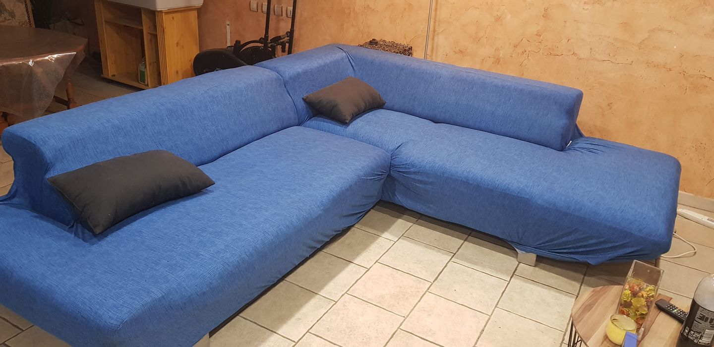 Customer photo review of Bleu - Housses Extensibles de Fauteuil et Canapé - La Maison des Housses