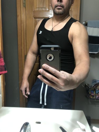Customer photo review of Men's Heat-Trapping Sweat Vest