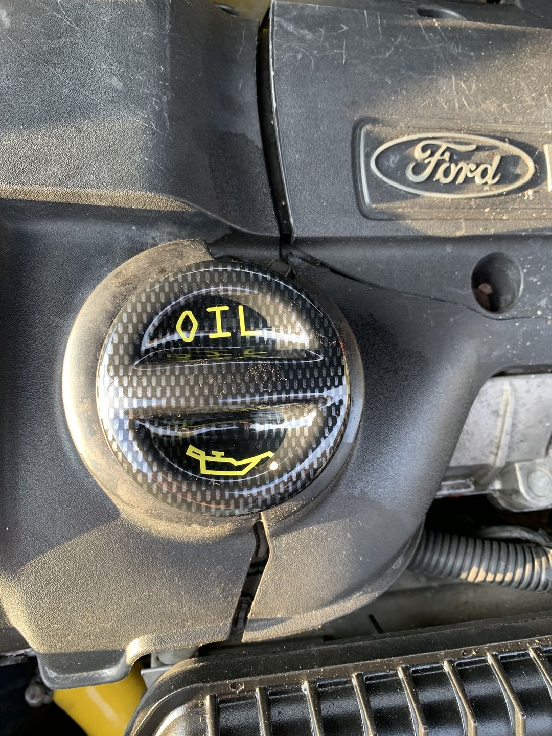 Customer photo review of Proform Petrol Engine Oil Cap Cover (various colours) - Ford Fiesta/ Focus