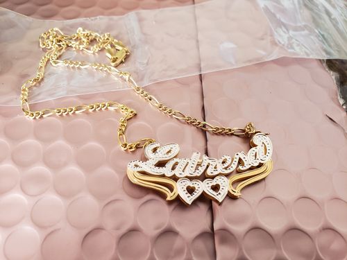 Customer photo review of Double Plated Heart Name Necklace