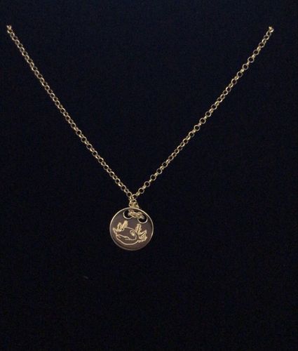 Customer photo review of Silber Lineart Love Halskette