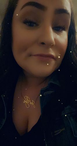 Customer photo review of Elegant Name Necklace