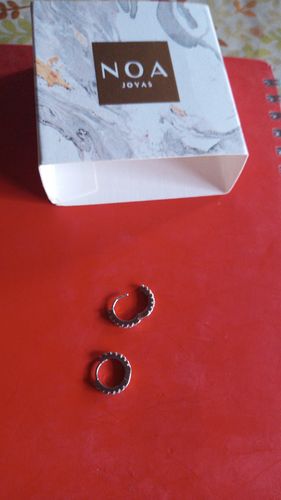 Customer photo review of MAIA SILVER