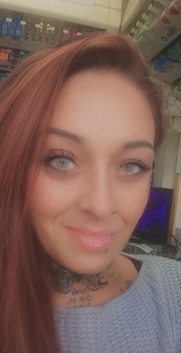 Customer photo review of [US Warehouse] Topaz Prescription Contact Lenses