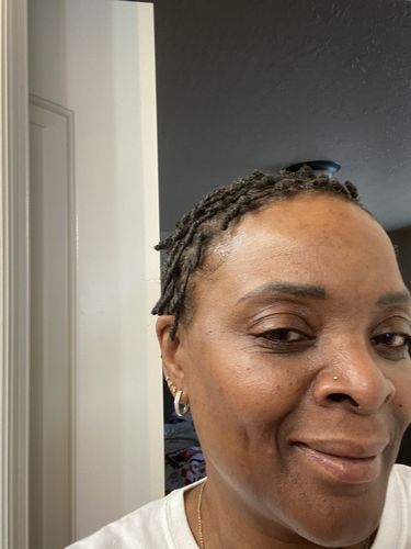 Customer photo review of Braids, Loc & Twist Firm Hold Pomade | 4 oz