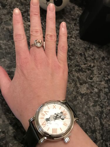 Customer photo review of Disney® Mickey & Minnie Mouse Gift Set - 925 Sterling Silver Mickey & Minnie Mouse Stackable Ring Set