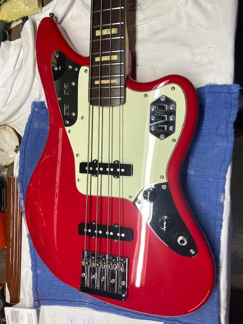 Customer photo review of 4 String KickAss™ Bass Bridge