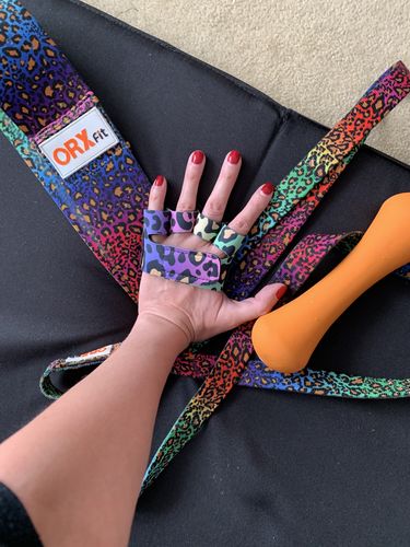 Customer photo review of Guantes Pesas GRAB Mujer