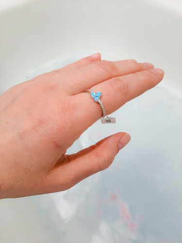 Customer photo review of Silver Shimmer Bath Bomb - Blue Opal Ring Collection