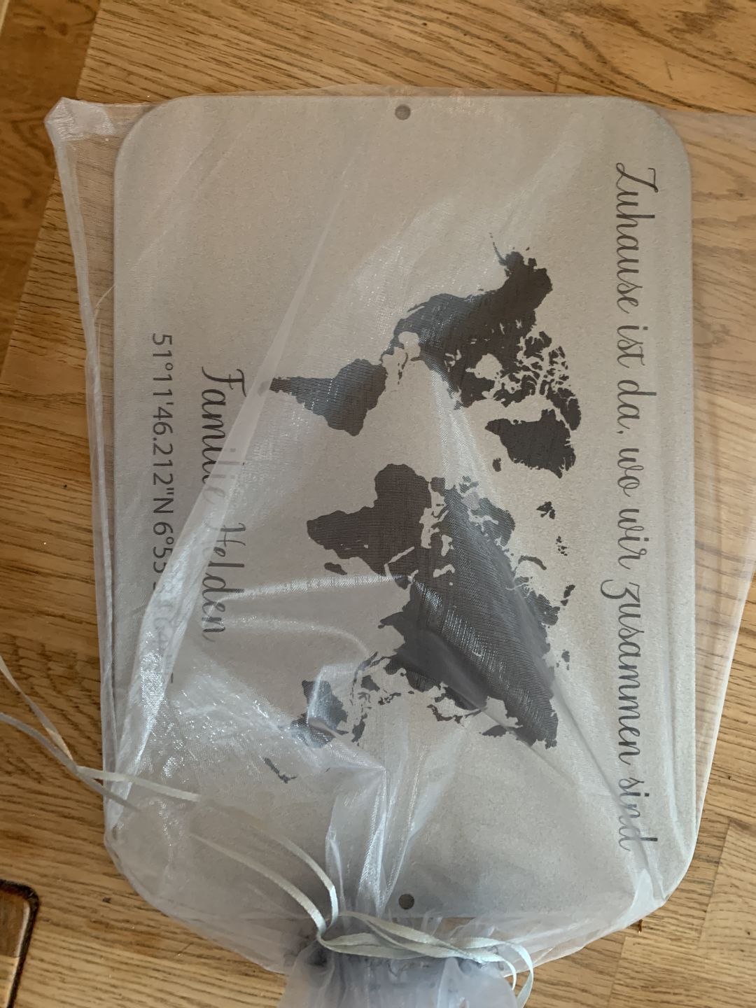 Customer photo review of Geschenk Weltkarte mit Koordinaten - personalisiert