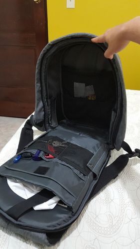 Customer photo review of Mochila Anti-robo Premium