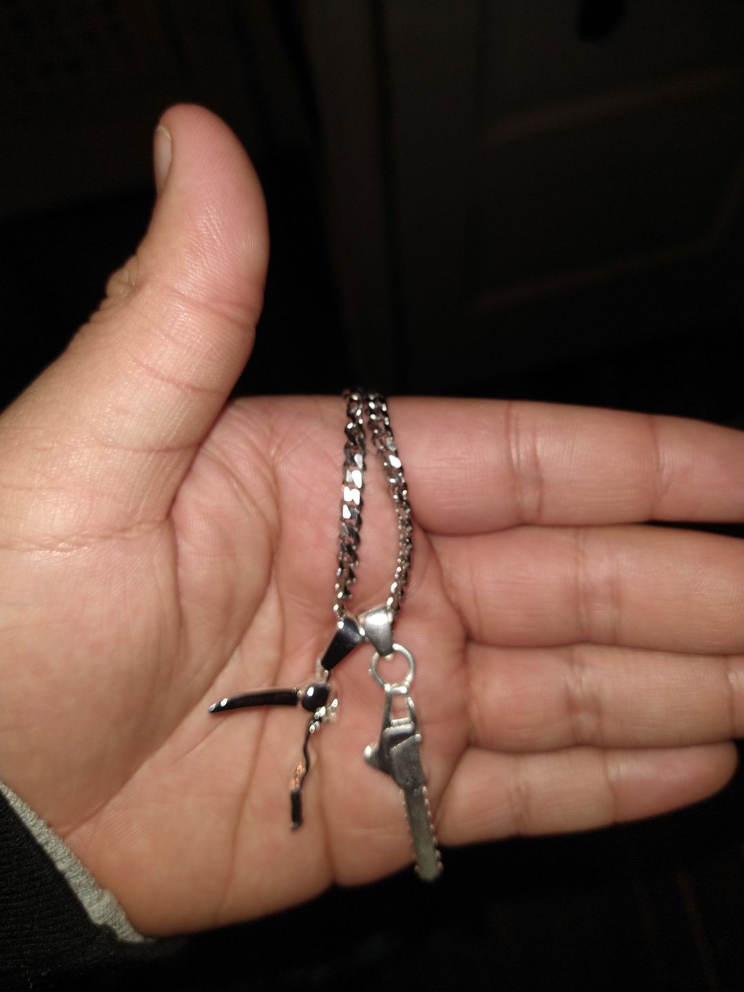 Customer photo review of SCYTHE SKULL CHAIN