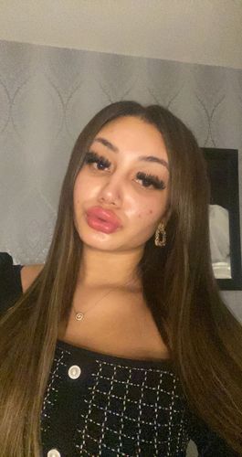 Customer photo review of 0.07 Easy Fan Russian Volume Cashmere Lashes (16 lines)