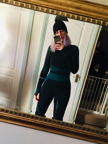 Customer photo review of Signature 2 Long Sleeve Set