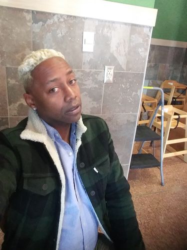 Customer photo review of Smoky Latte Colored Contact Lenses