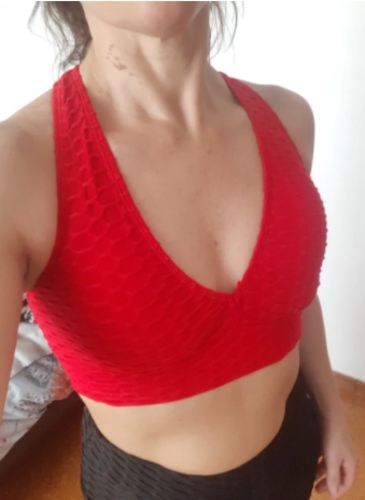 Customer photo review of GYMKARTEL® SUPPORTIVE SPORTS BRA - RED