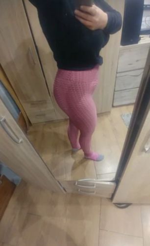Customer photo review of GYMKARTEL® ANTI-CELLULITE AND PUSH UP LEGGINGS - MAUVE