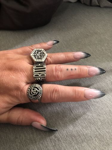 Customer photo review of TRIQUETRA VIKING RING